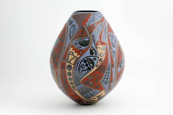 Artist:                       Cesar Navarette\nHeight:                    10  7/8"\nDiameter:                 8  15/16"\nCircumference:        28"\nPrice:                       $2,500